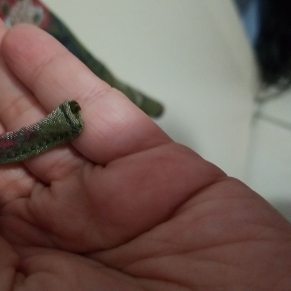 St. John's Bay Sage Green And Floral Sleeveless XL Blouse - Picture 5 of 9